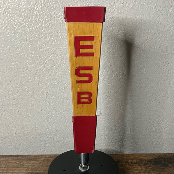 Red Hook ESB ~ Beer Tap Handle 10.5” - Picture 2 of 5